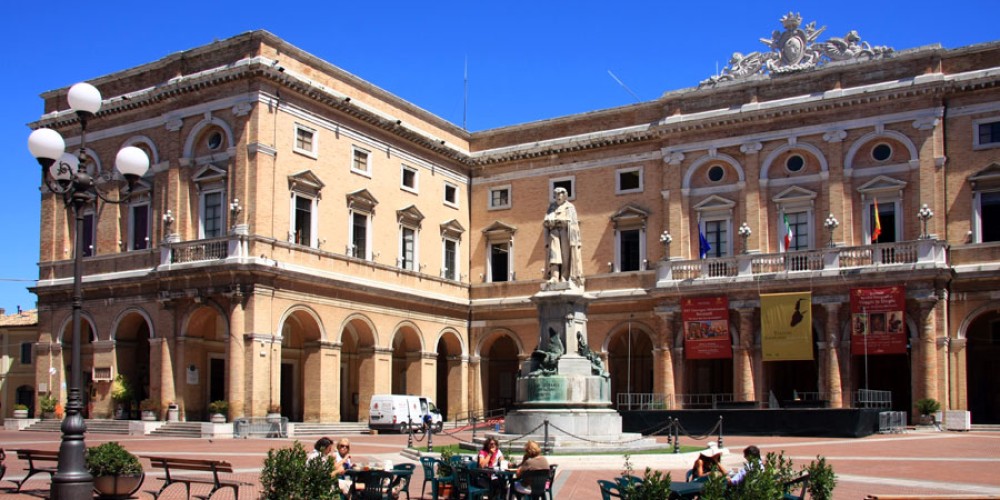 Visit Recanati in the footsteps of Giacomo Leopardi