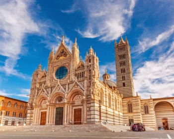 Explorando el Duomo di Siena y su Baptisterio