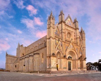 The most important frescoes inside the Orvieto Cathedral