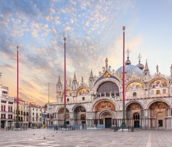 Skip the line Express Basilica of St. Mark tour in Venice