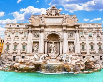 Trevi Fountain: legends and myths of Rome's most famous fountain