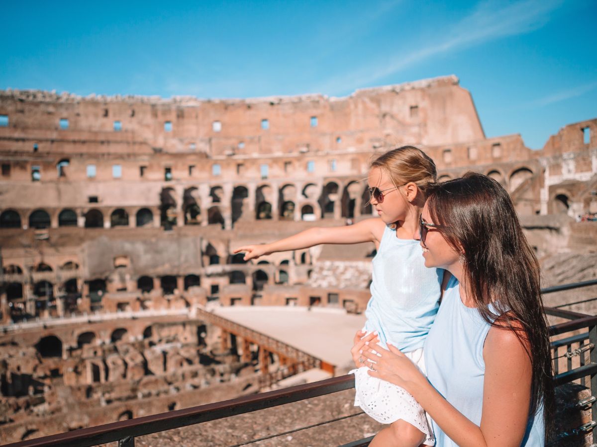 Tour for families at colosseum